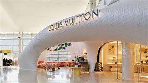 louis vuitton hats heathrow.